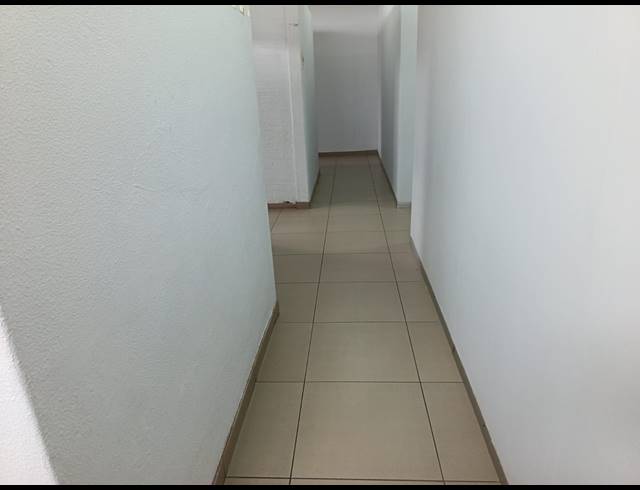 160M² WORKSHOP TO LET IN FLORIDA